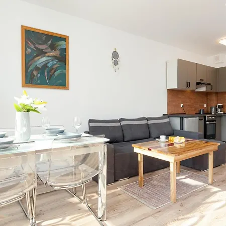 Nadbrzezna 250 M Do Plazy By Renters Appartamento