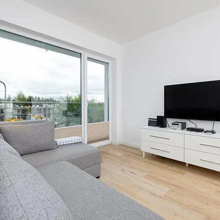 Apartmán Nadbrzezna 250 M Do Plazy By Renters