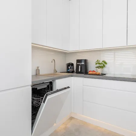Nadbrzezna 250 M Do Plazy By Renters Appartamento