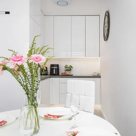 Nadbrzezna 250 M Do Plazy By Renters Appartamento