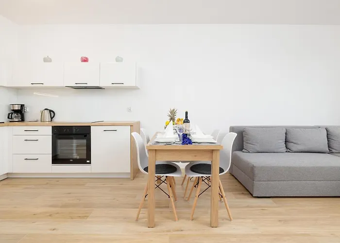 Nadbrzezna 250 M Do Plazy By Renters *